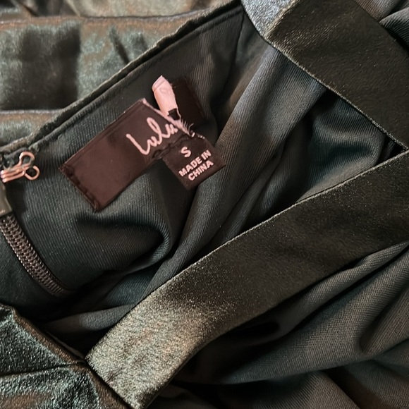 NWOT Perfectly Classy Emerald Green Satin Strappy Maxi Dress - Picture 9 of 9